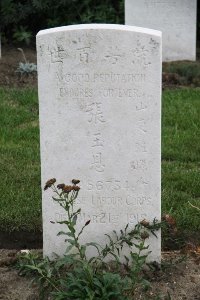 Les Baraques Military Cemetery Sangatte - Chang Yu En, 